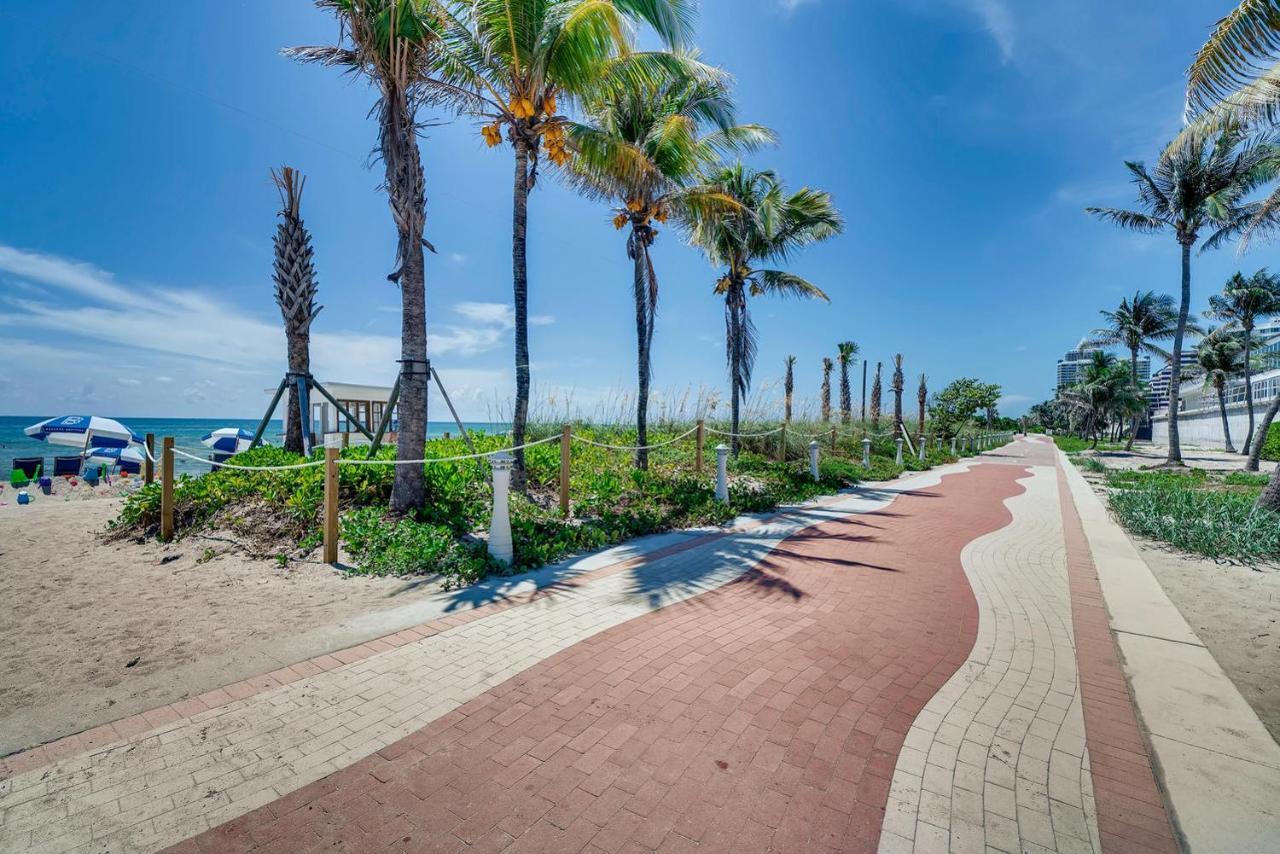 Castle Beach Suites By Vacation Media Miami Beach Exterior photo